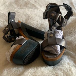 Gucci platform chunky heels, 6.5